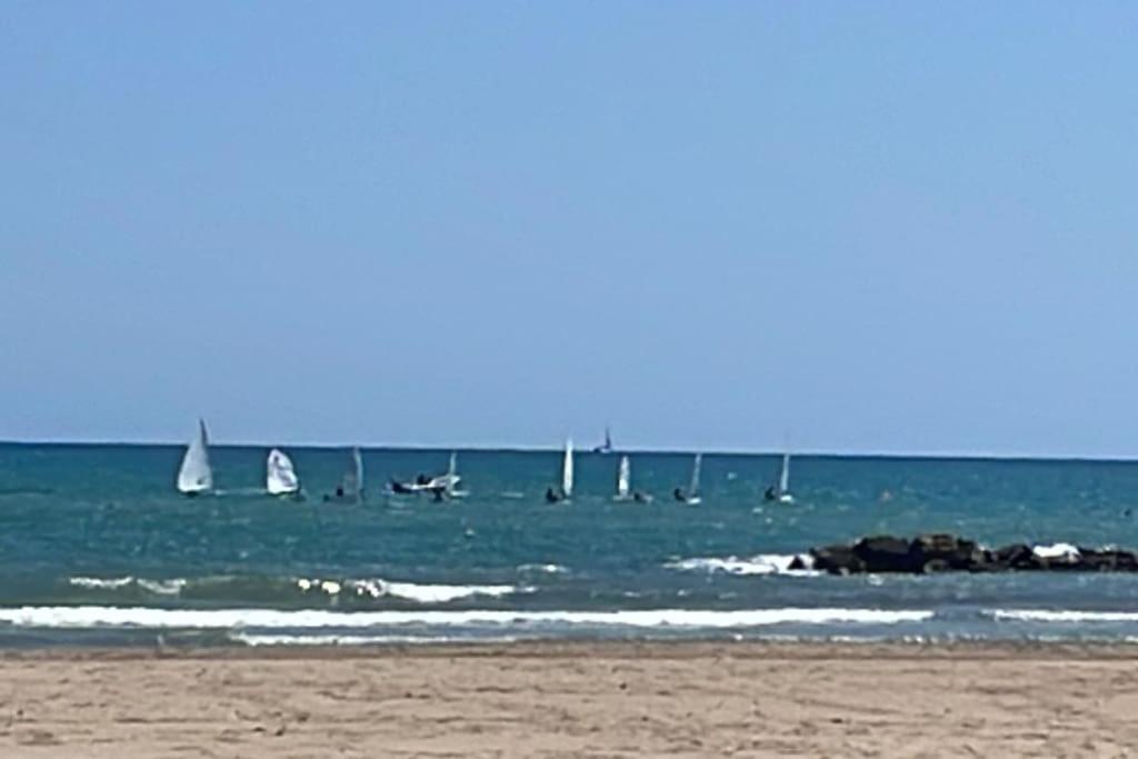 Casa Celidonia , Plage De Oliva Luaran gambar