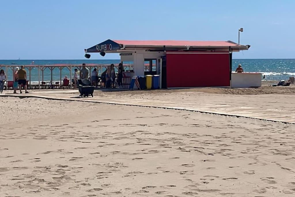Casa Celidonia , Plage De Oliva Luaran gambar